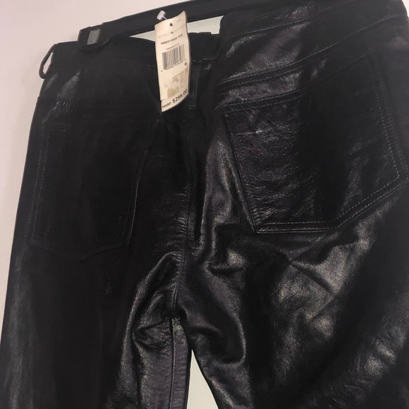 Can’t walk in heels - Picture 10 of 11